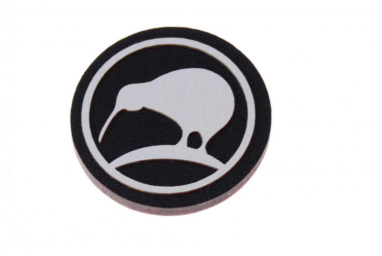 Keeper Magnet  Icon Black Kiwi